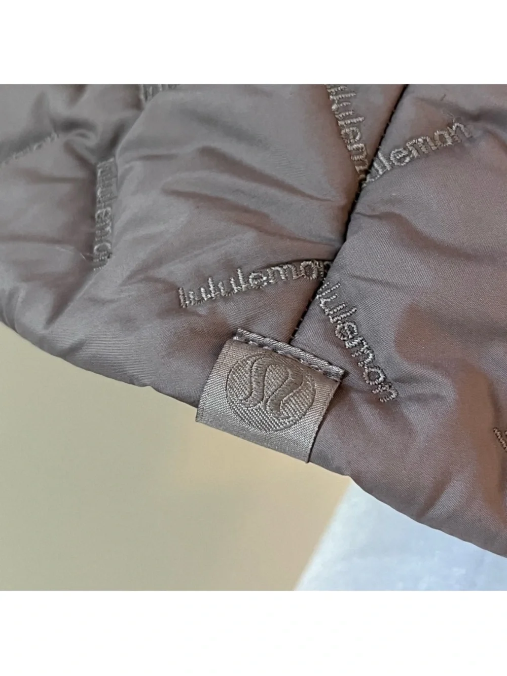 lululemon Ash Grey Quilted Fleece-Lined Bucket Hat